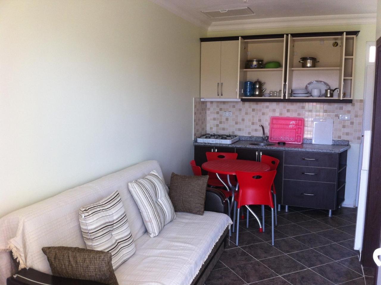 Vakif Saros Aslan Apartアパートホテル 部屋 写真